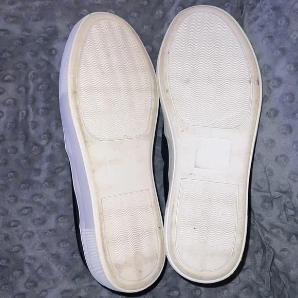 SODA slip on shoes - Picture 4 of 4